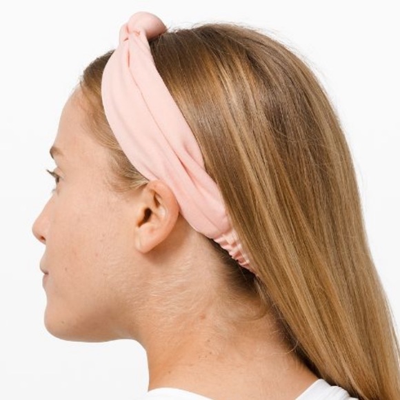 Lululemon Knot Stopping Headband - Pink Mist - Picture 4 of 6